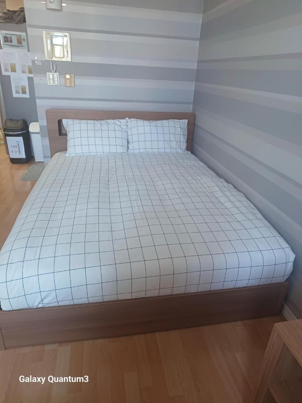 Hongdae Guesthouse2 1Min From Hongik Uni Station Exit #1 Σεούλ Εξωτερικό φωτογραφία