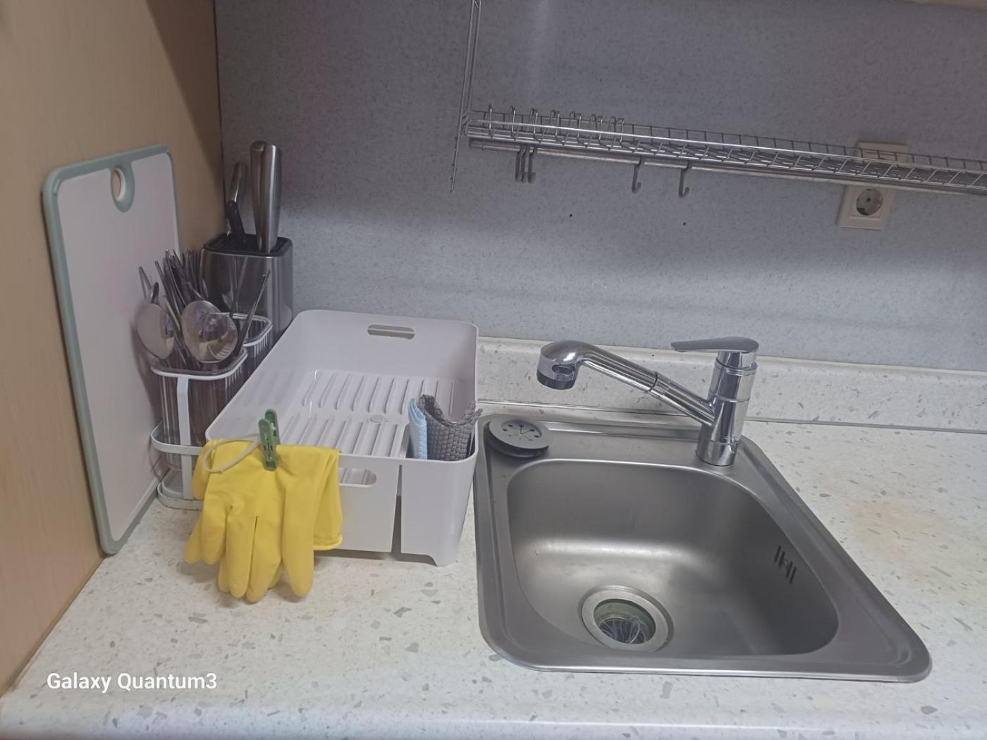 Hongdae Guesthouse2 1Min From Hongik Uni Station Exit #1 Σεούλ Εξωτερικό φωτογραφία